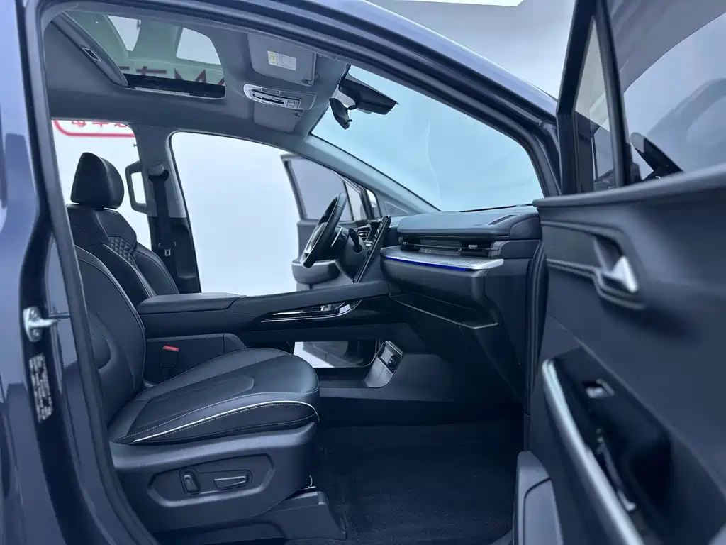 Hyundai Custo — миниатюра 19