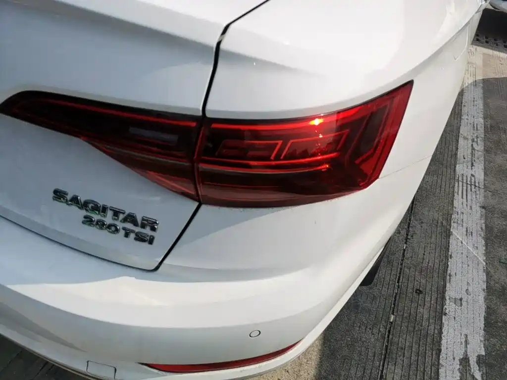 Volkswagen Sagitar — миниатюра 8