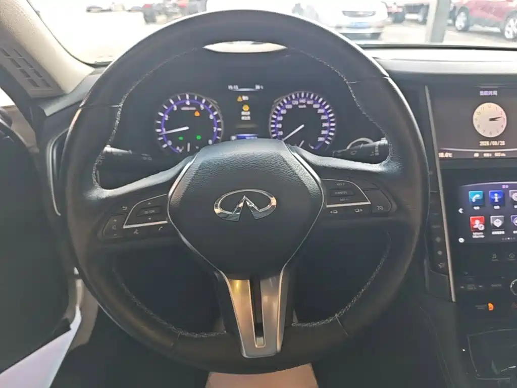 Infiniti Q50L — миниатюра 11