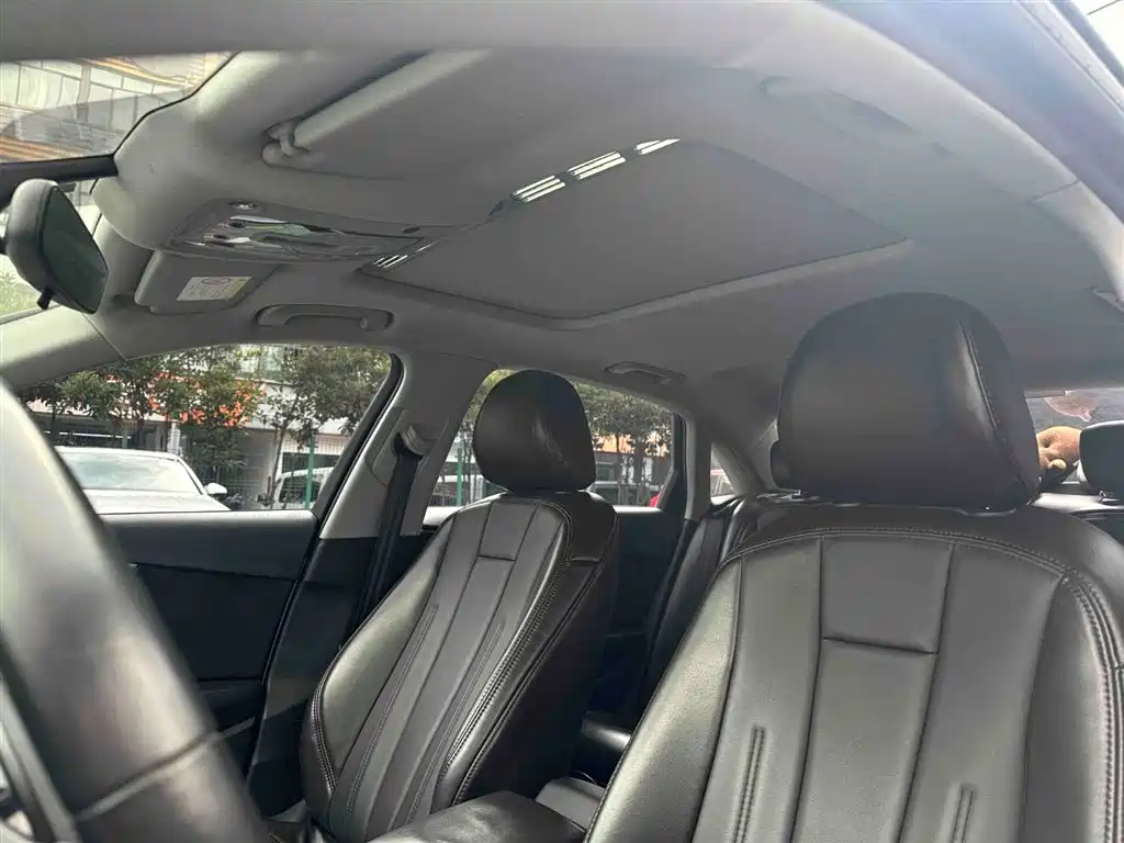 Audi A4L — миниатюра 19