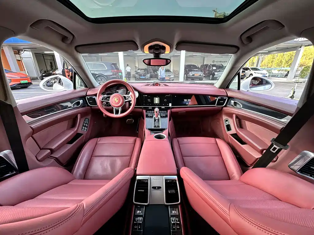 Porsche Panamera — миниатюра 9
