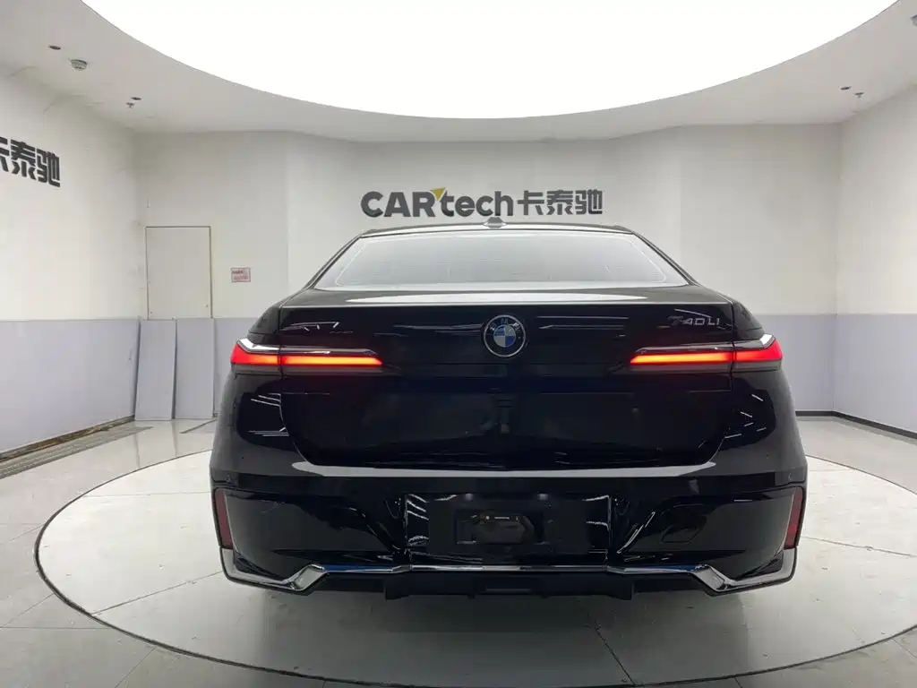 BMW 7 Series 7 2023 740Li Lead M Sport