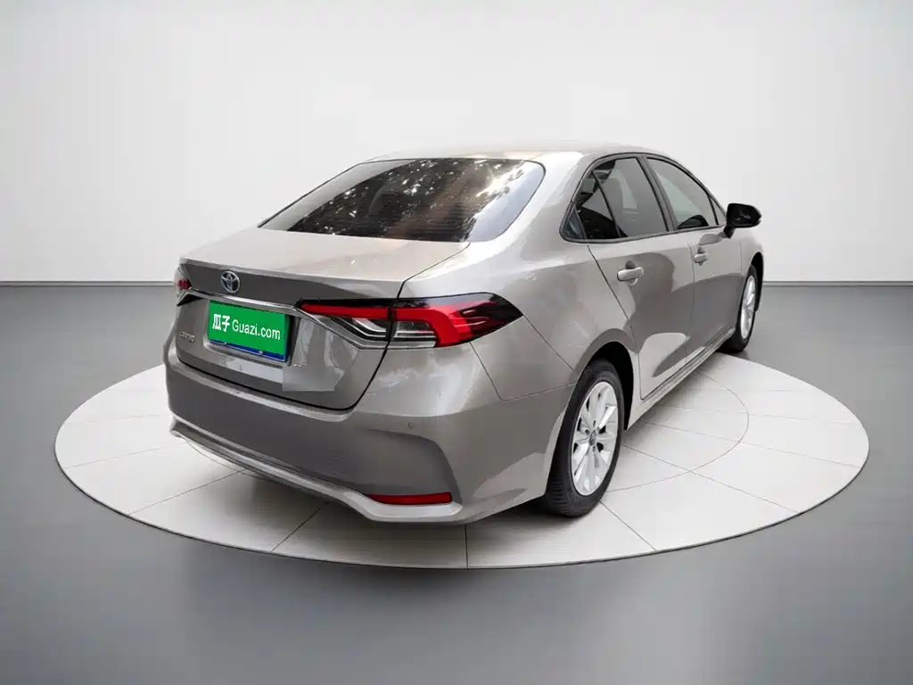 Toyota Corolla — миниатюра 4