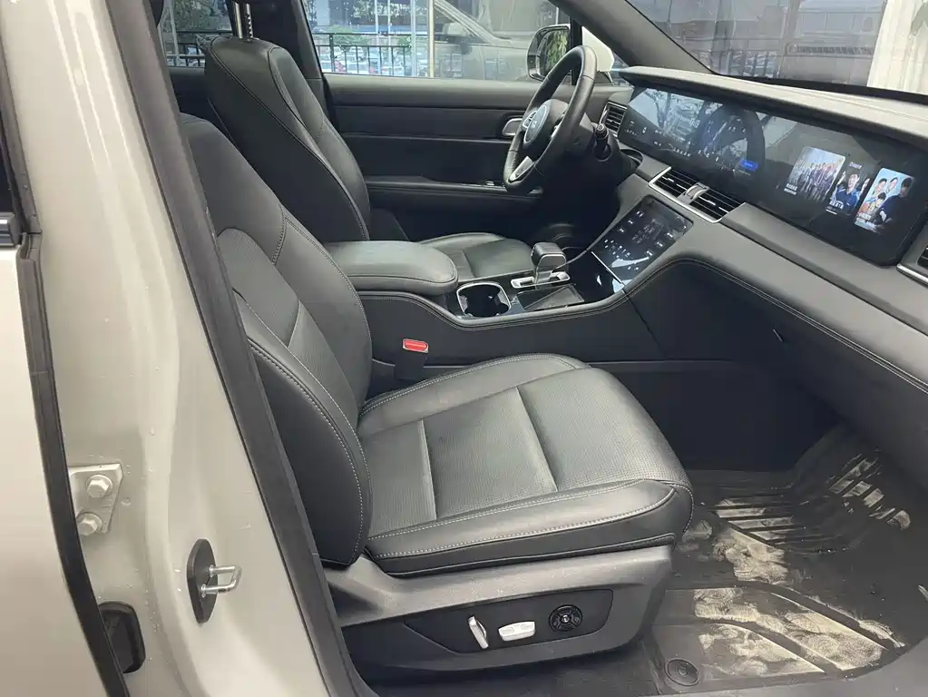 Li Auto Li ONE — миниатюра 19