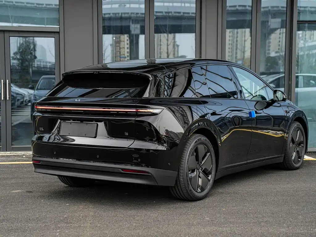 Li Auto Li i6 — миниатюра 2