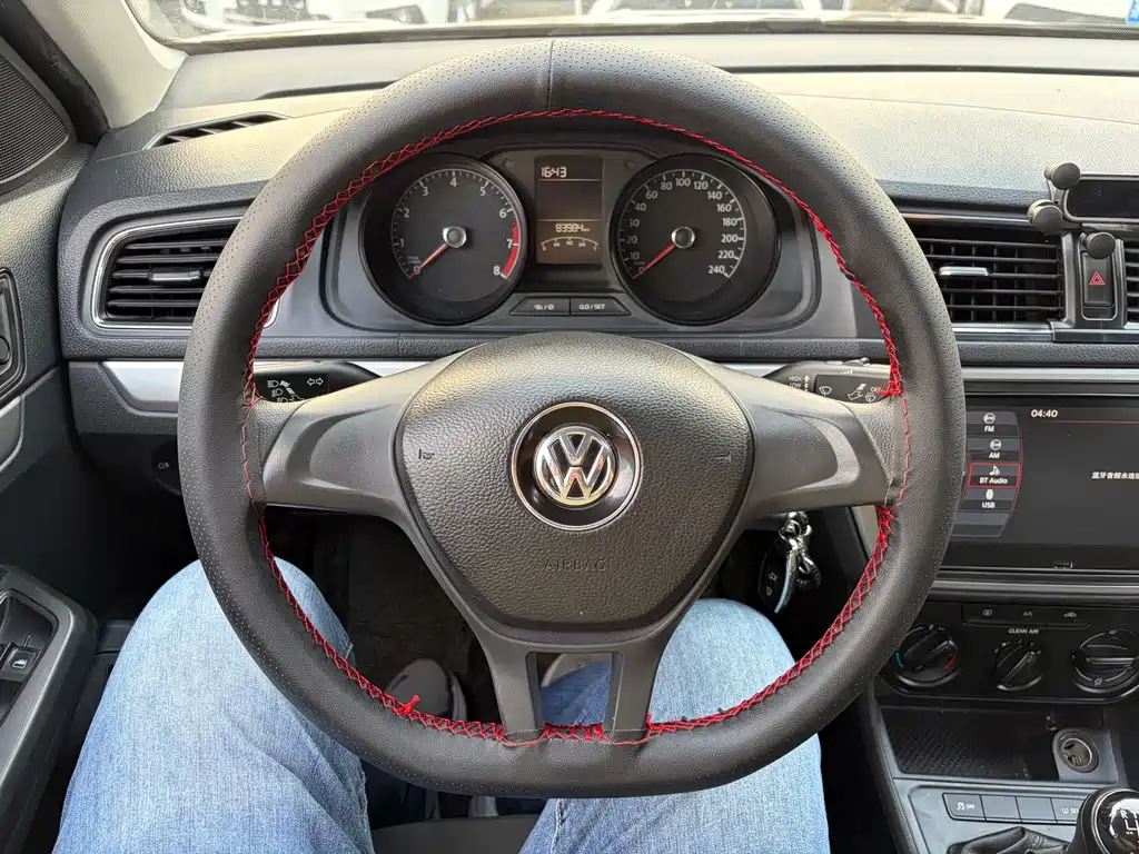 Volkswagen Lavida — миниатюра 17