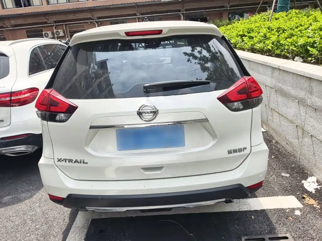 Nissan X-Trail — миниатюра 6