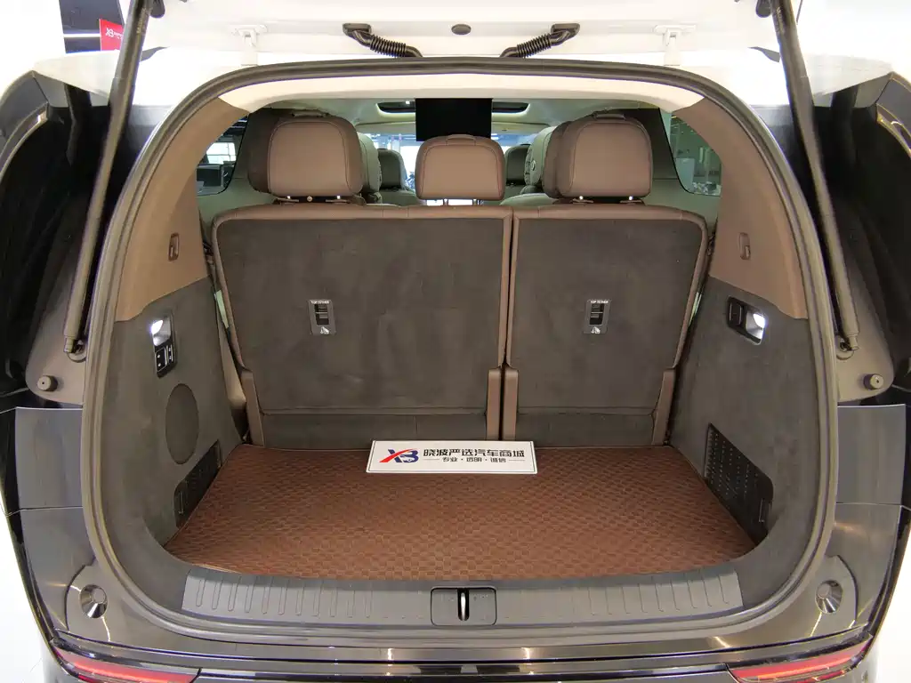 Li Auto Li MEGA — миниатюра 17