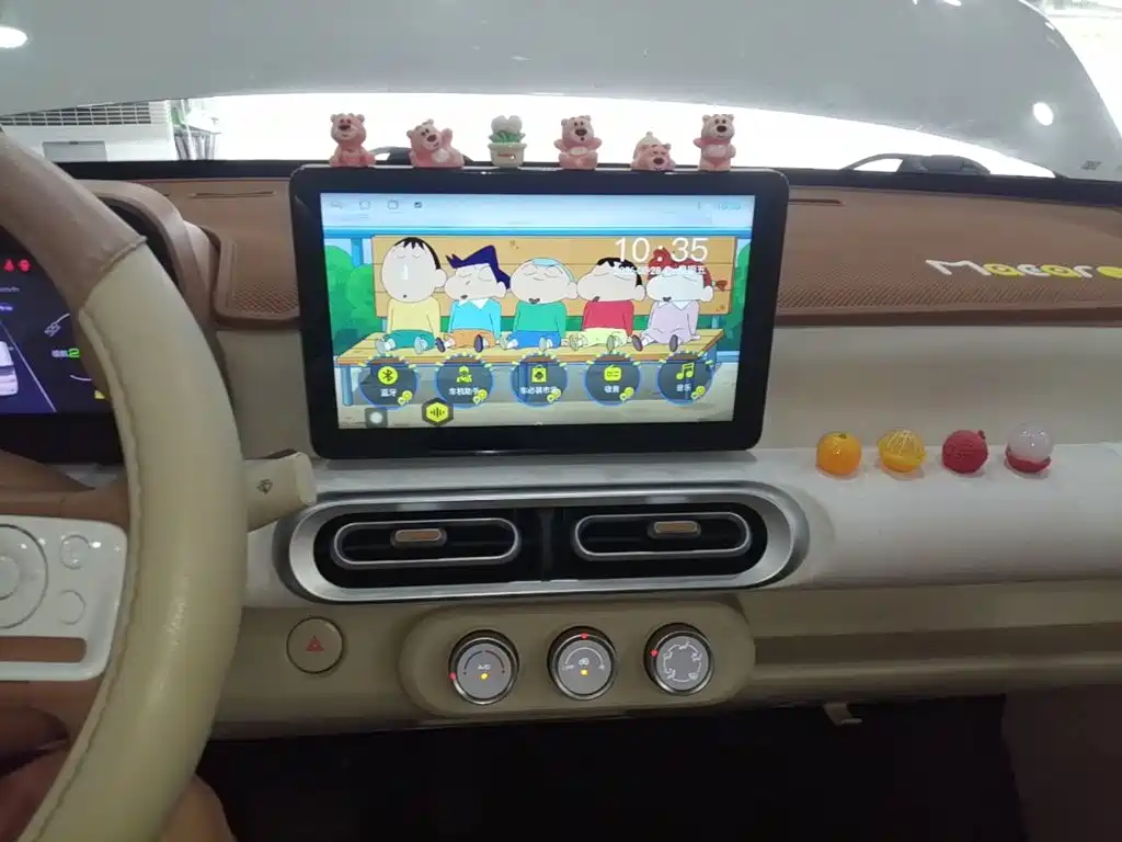 Wuling MINIEV — миниатюра 13