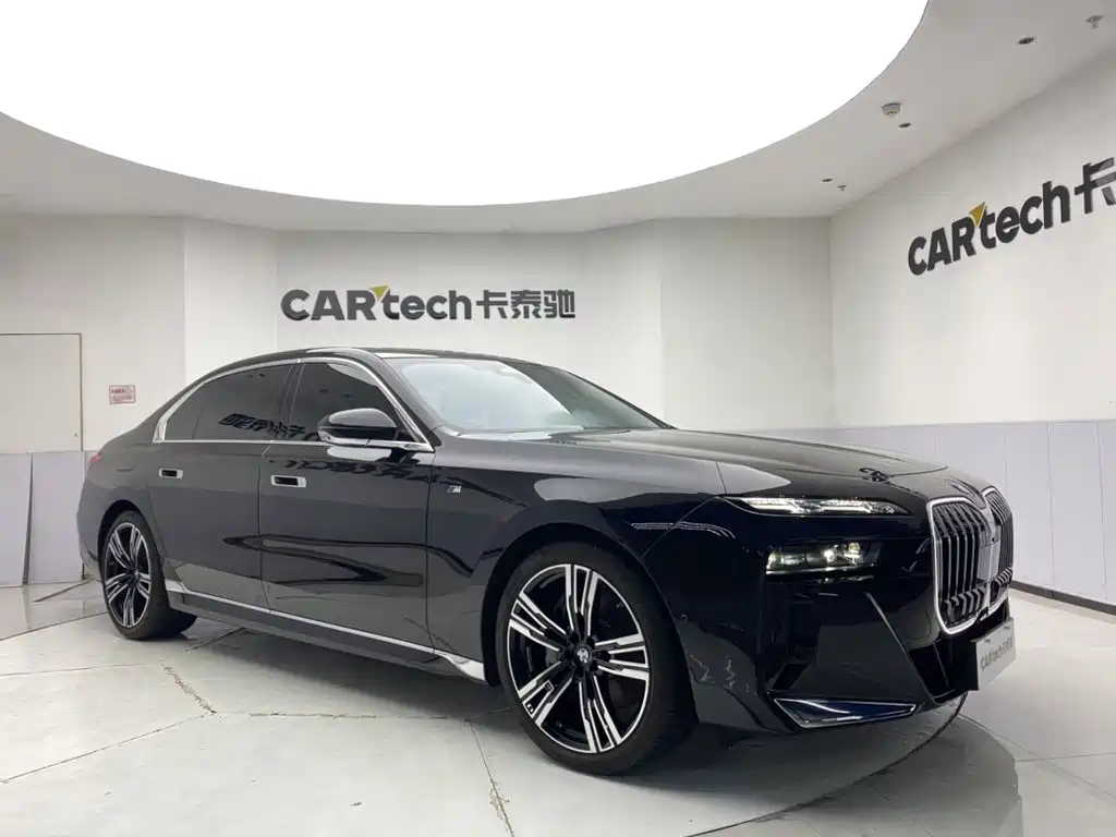 BMW 7 Series 7 2023 740Li Lead M Sport