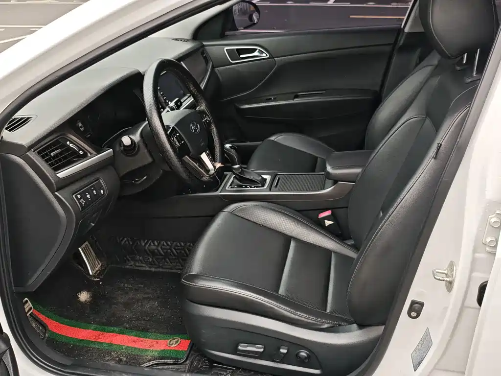 Hyundai Mistra — миниатюра 7