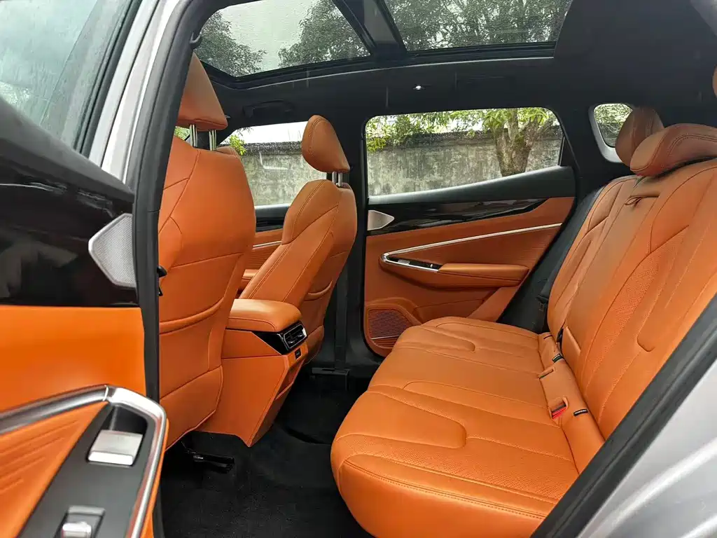 Geely Boyue — миниатюра 6