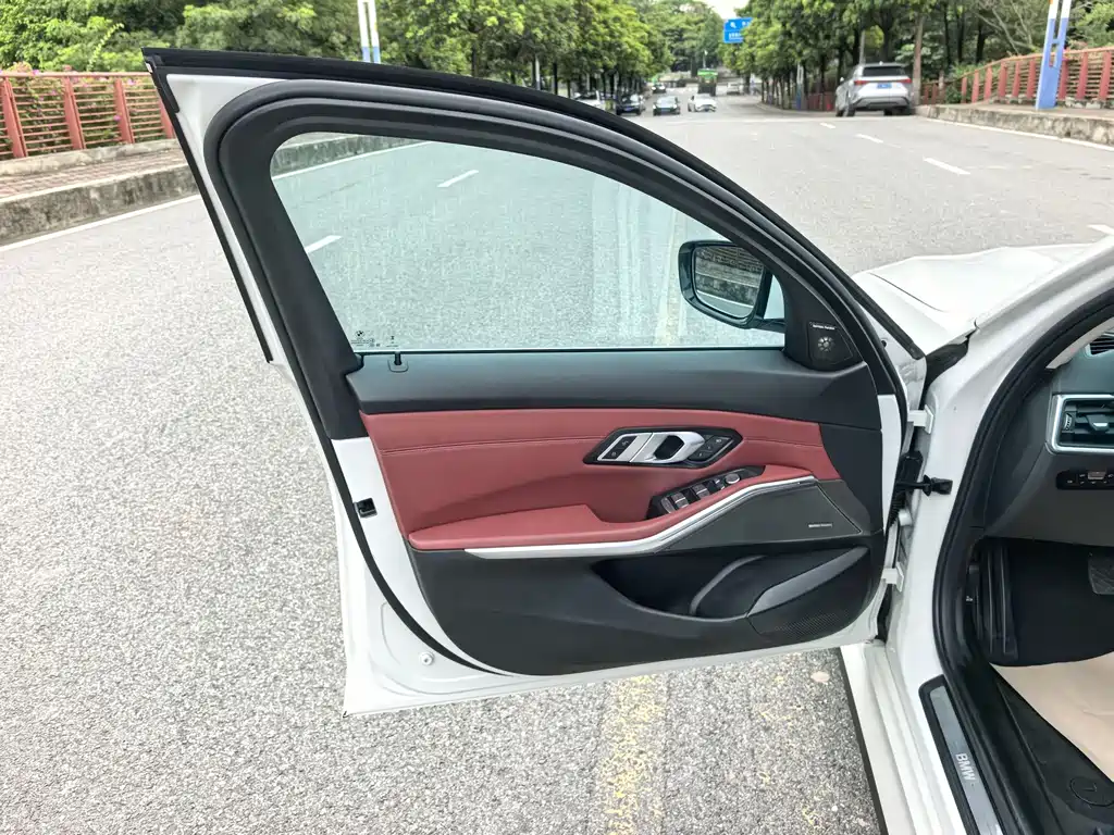 BMW i3 — миниатюра 4