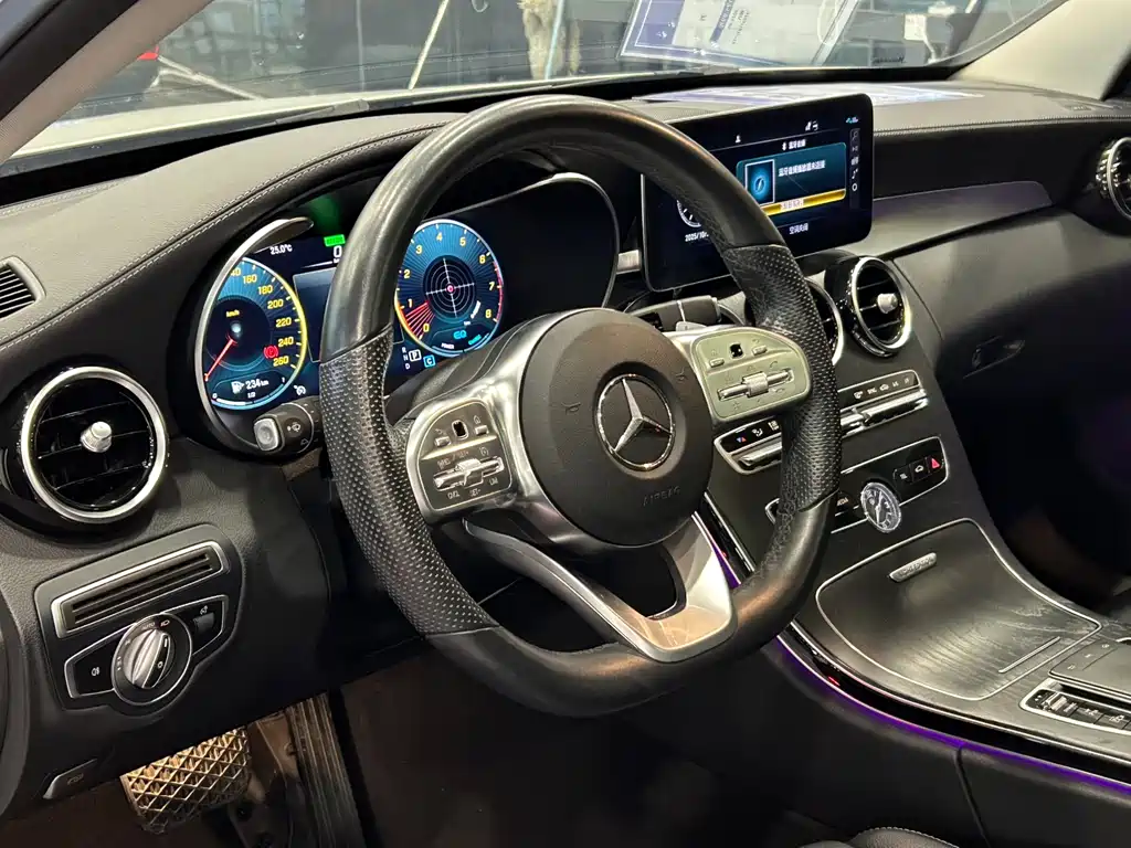 MERCEDES-BENZ C CLASS