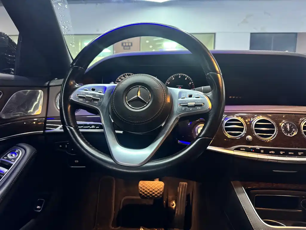 MERCEDES-BENZ S CLASS