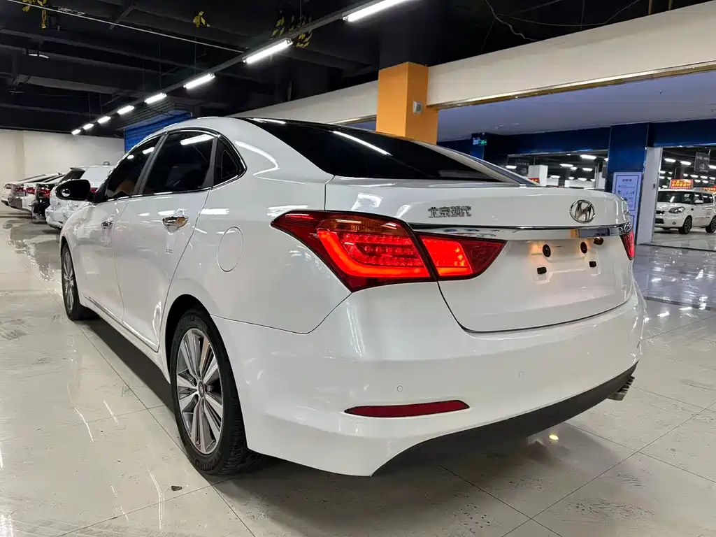 Hyundai Mistra 1.8L Auto Premium Type DLX, фото 8