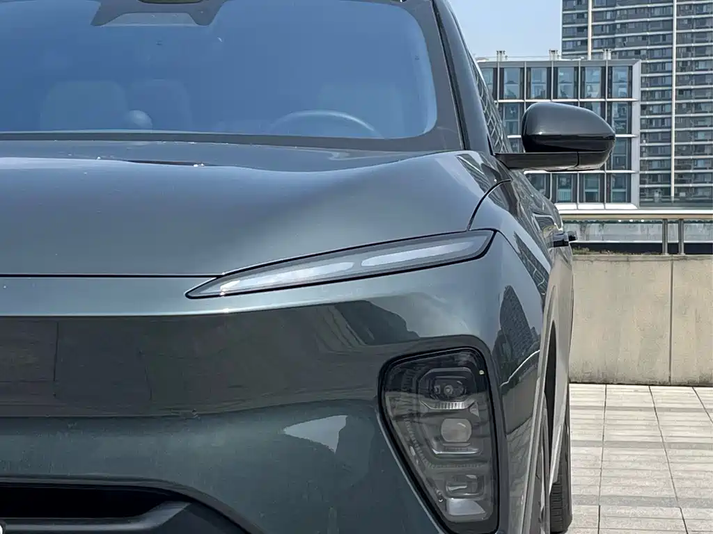 NIO ES8 2023 100kWh