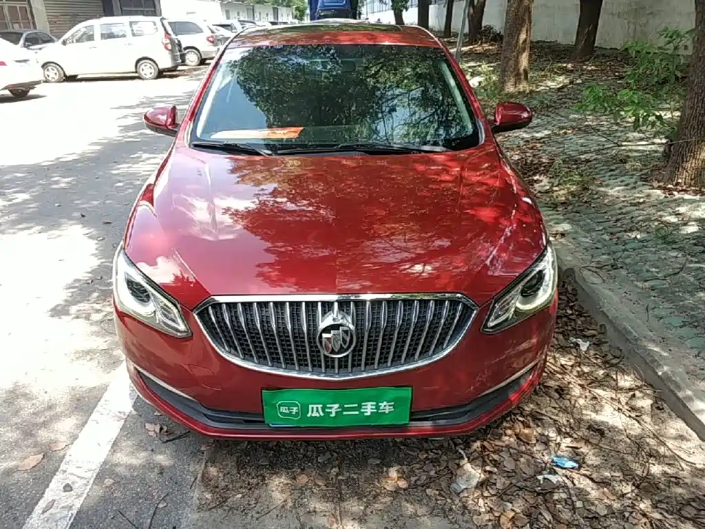 Buick Excelle — миниатюра 3