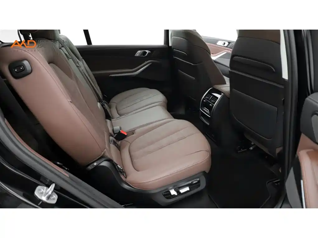 BMW X7 — миниатюра 8