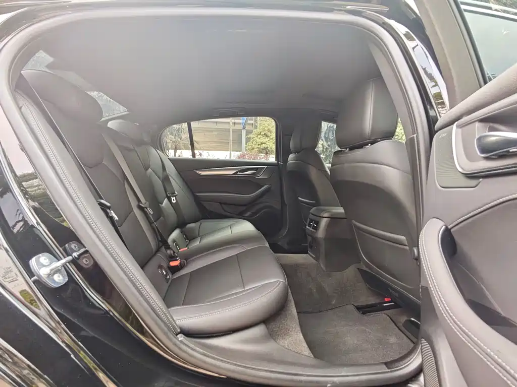 Cadillac CT5 2025 28T Sport