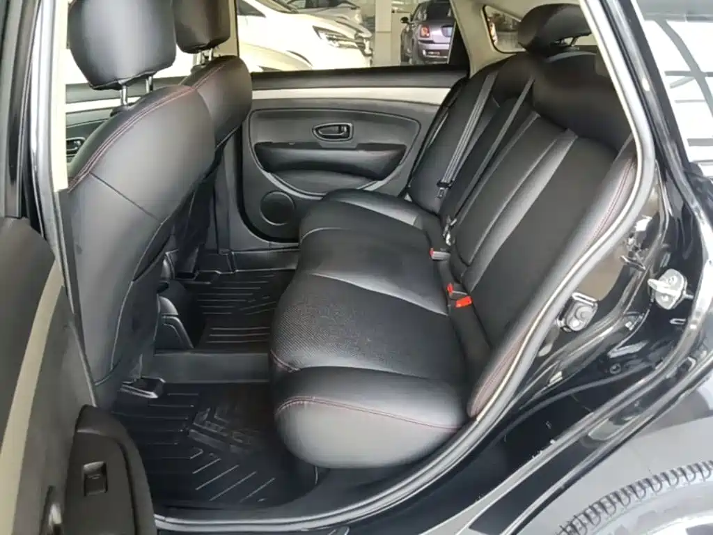 Nissan Sylphy — миниатюра 13