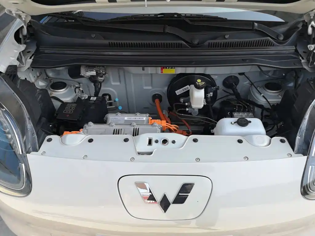 Wuling MINIEV — миниатюра 20