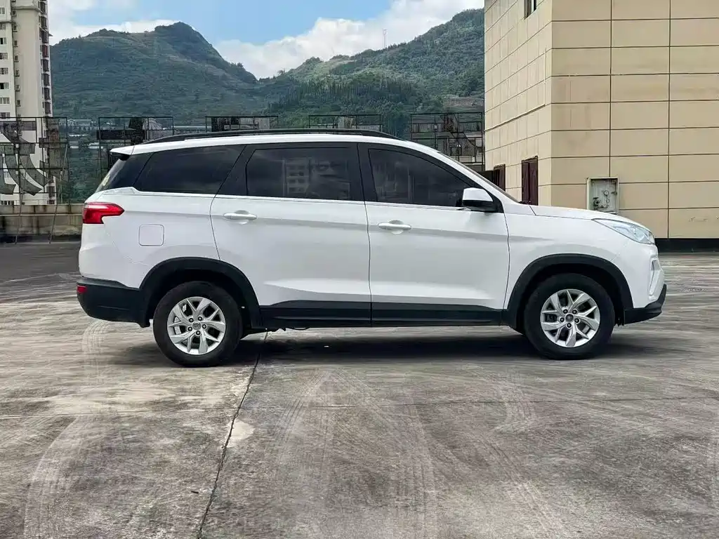 Wuling Hongguang S3 — миниатюра 5