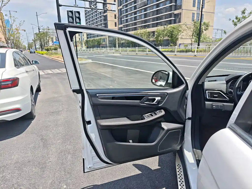 Zotye X5 — миниатюра 13
