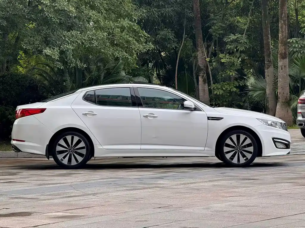 Kia K5 — миниатюра 4