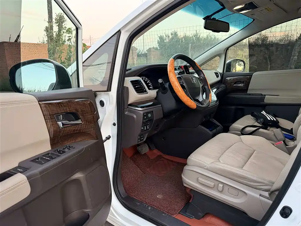 Honda Odyssey — миниатюра 2