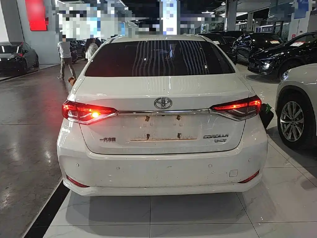 Toyota Corolla — миниатюра 6