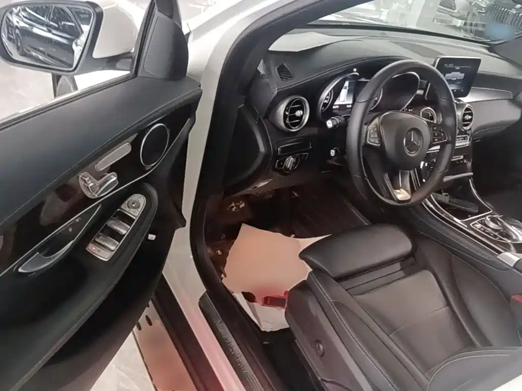 Mercedes-Benz GLC — миниатюра 16