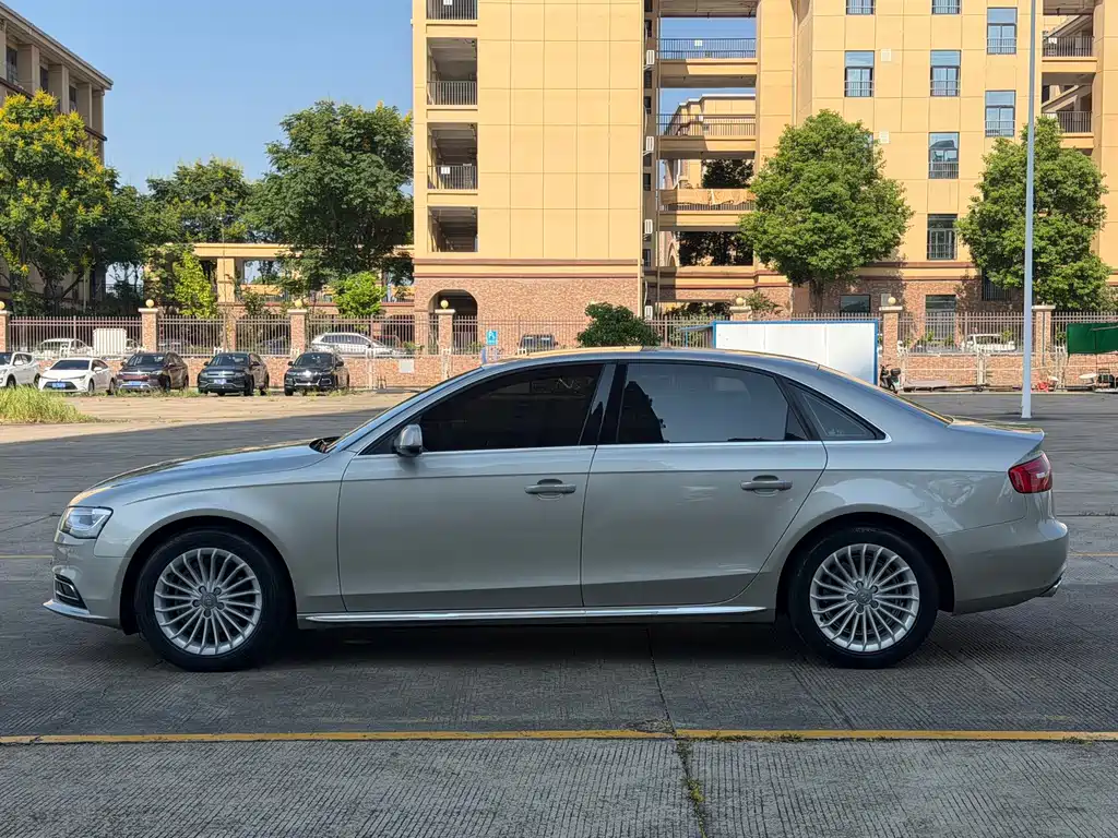 Audi A4L — миниатюра 6