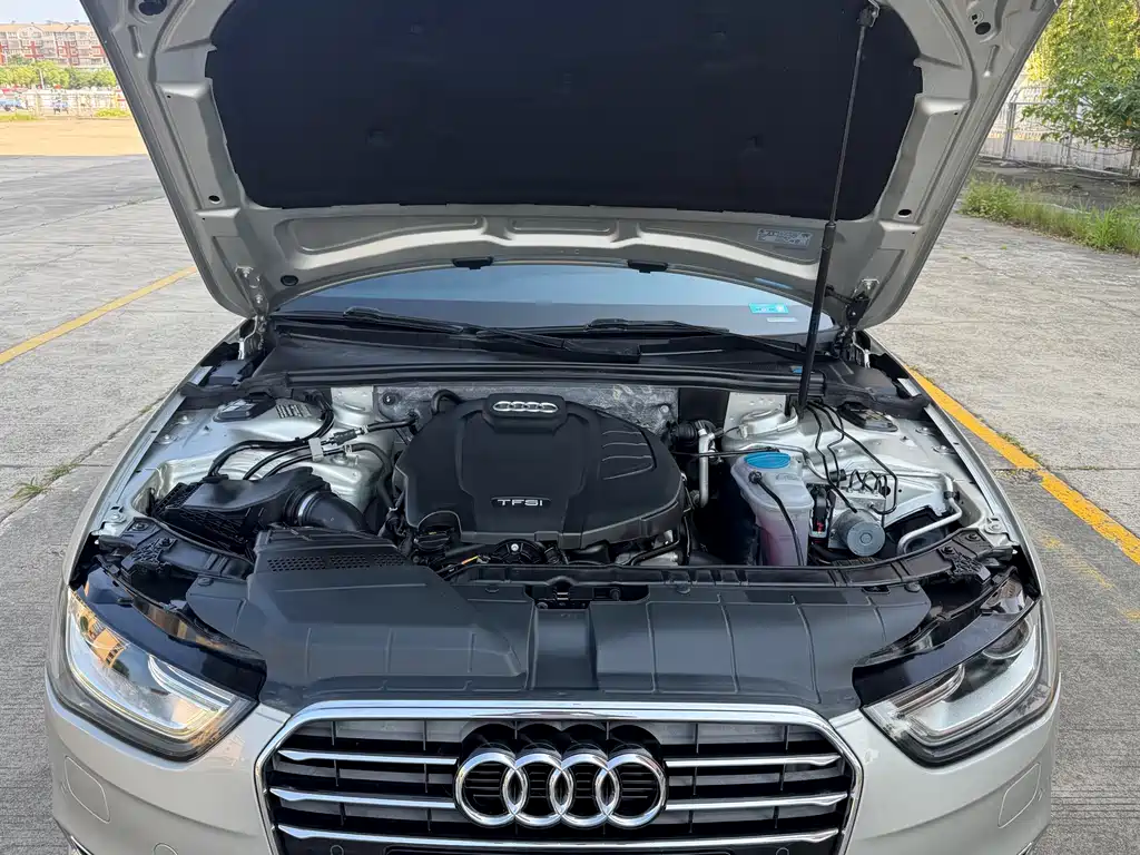 Audi A4L — миниатюра 16