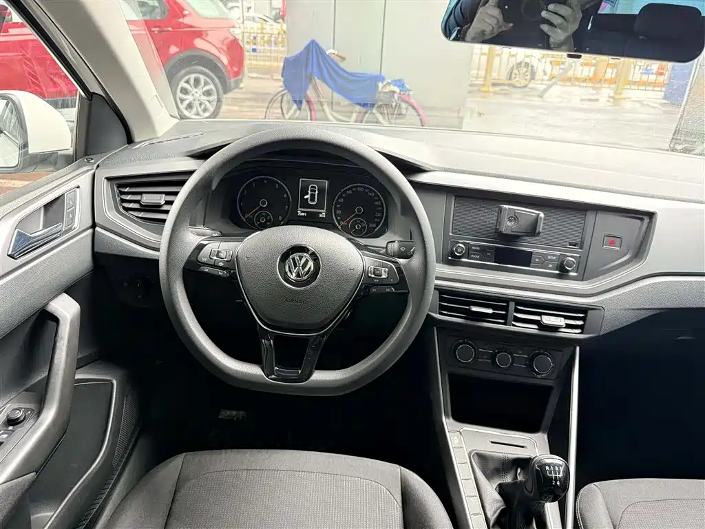 Volkswagen Polo — миниатюра 10