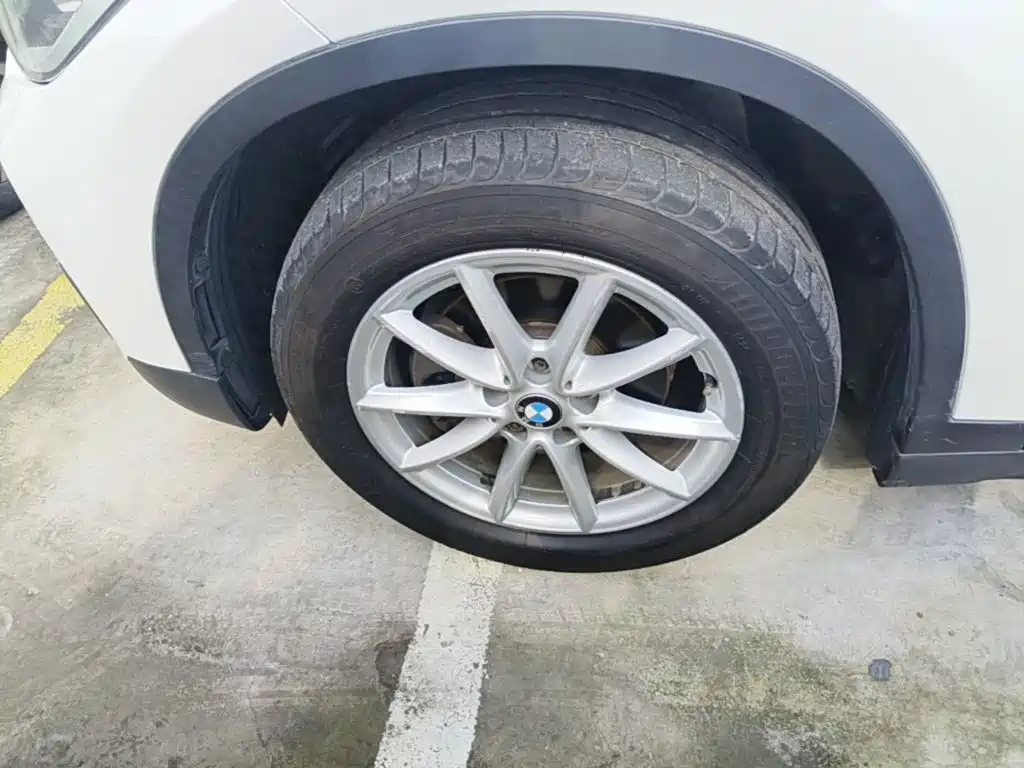 BMW X1 — миниатюра 23