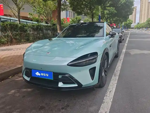 XIAOMI CAR XIAOMI YU7 2025