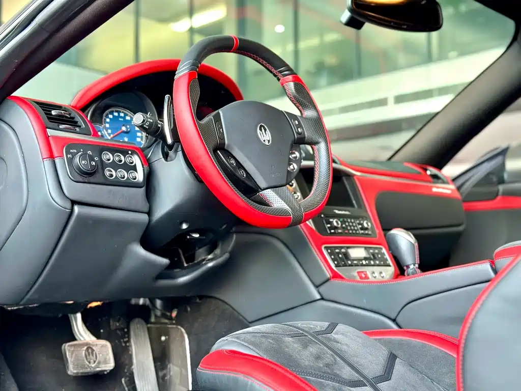 Maserati GranTurismo — миниатюра 23