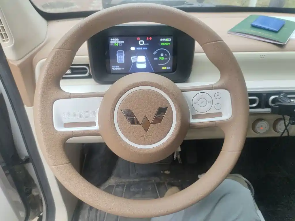 Wuling MINIEV — миниатюра 11