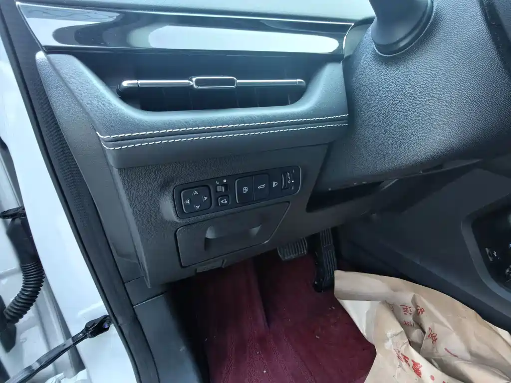 CHANGAN UNI K SMART IDD