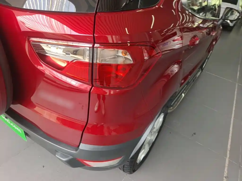 Ford Ecosport — миниатюра 8