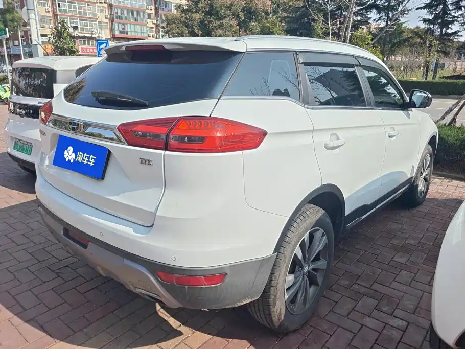 Geely Boyue — миниатюра 3