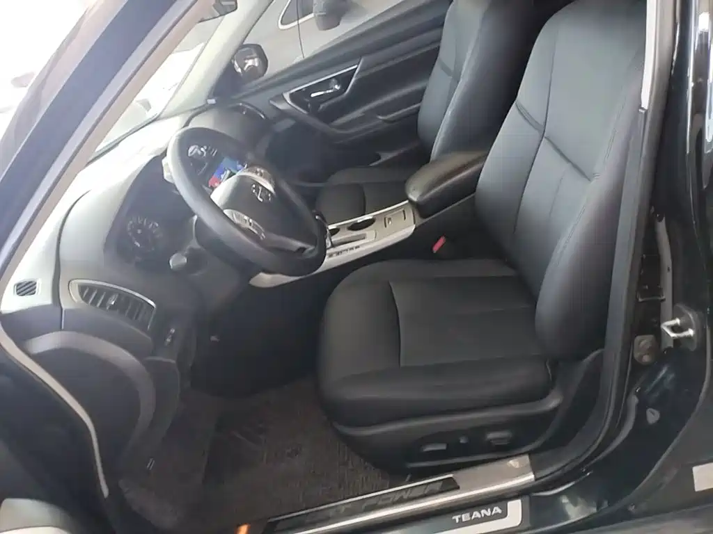 Nissan Teana — миниатюра 15