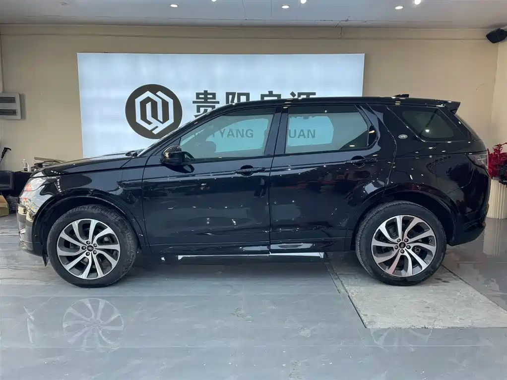 LAND ROVER DISCOVER SPORTS