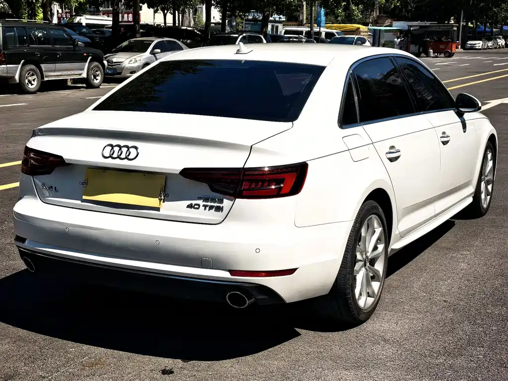 Audi A4L — миниатюра 13
