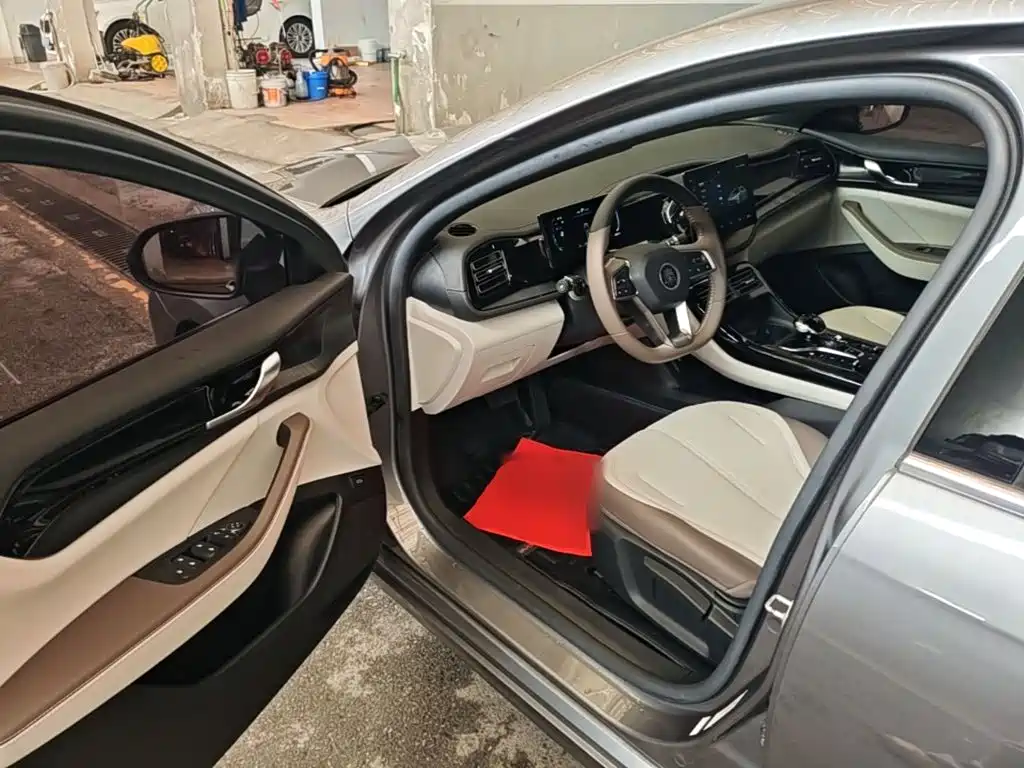 BYD Qin Plus — фотографии объявления, Фото 17