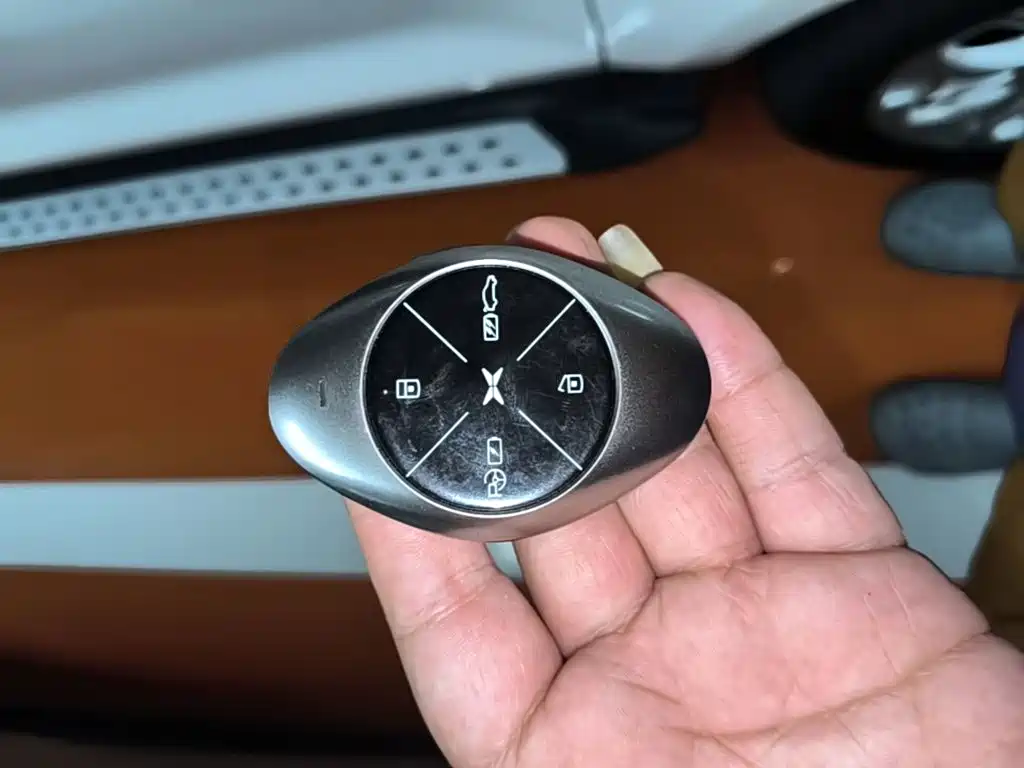 XPeng P7 — миниатюра 9
