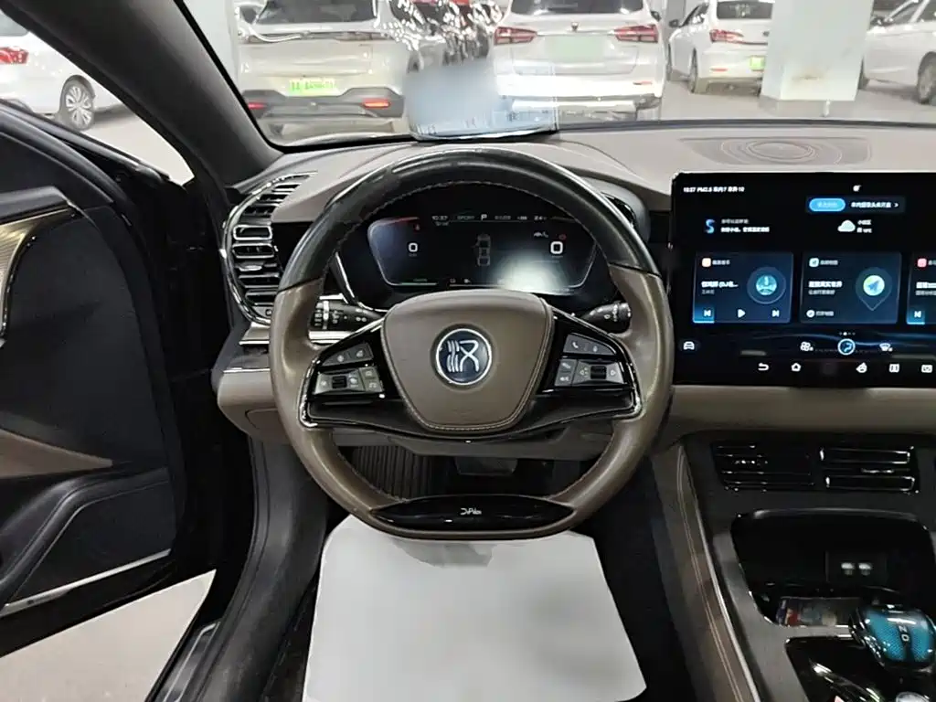 BYD Han — миниатюра 11