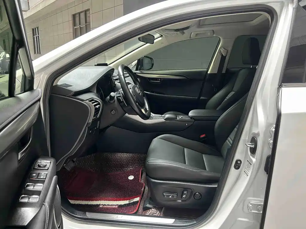Lexus NX — фотографии объявления, Фото 10
