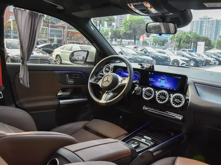 Mercedes-Benz EQA — миниатюра 11